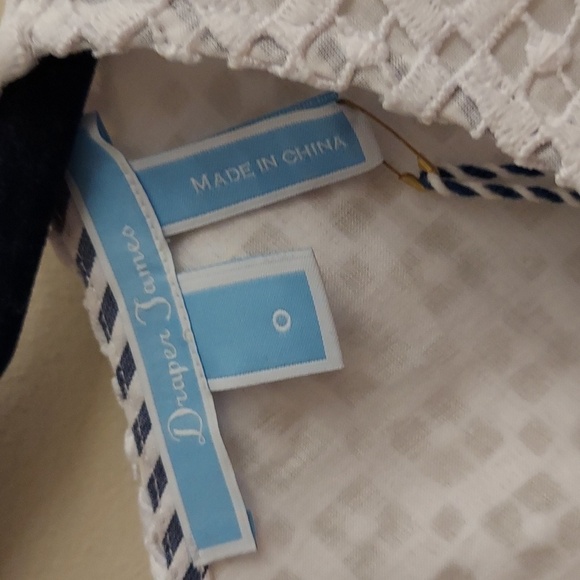 DRAPER JAMES Gingham Lattice Bell Sleeve Pullover Top in Magnolia White - Picture 5 of 14